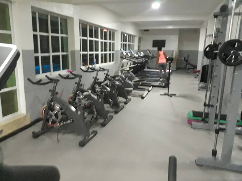 健身房器材厂家