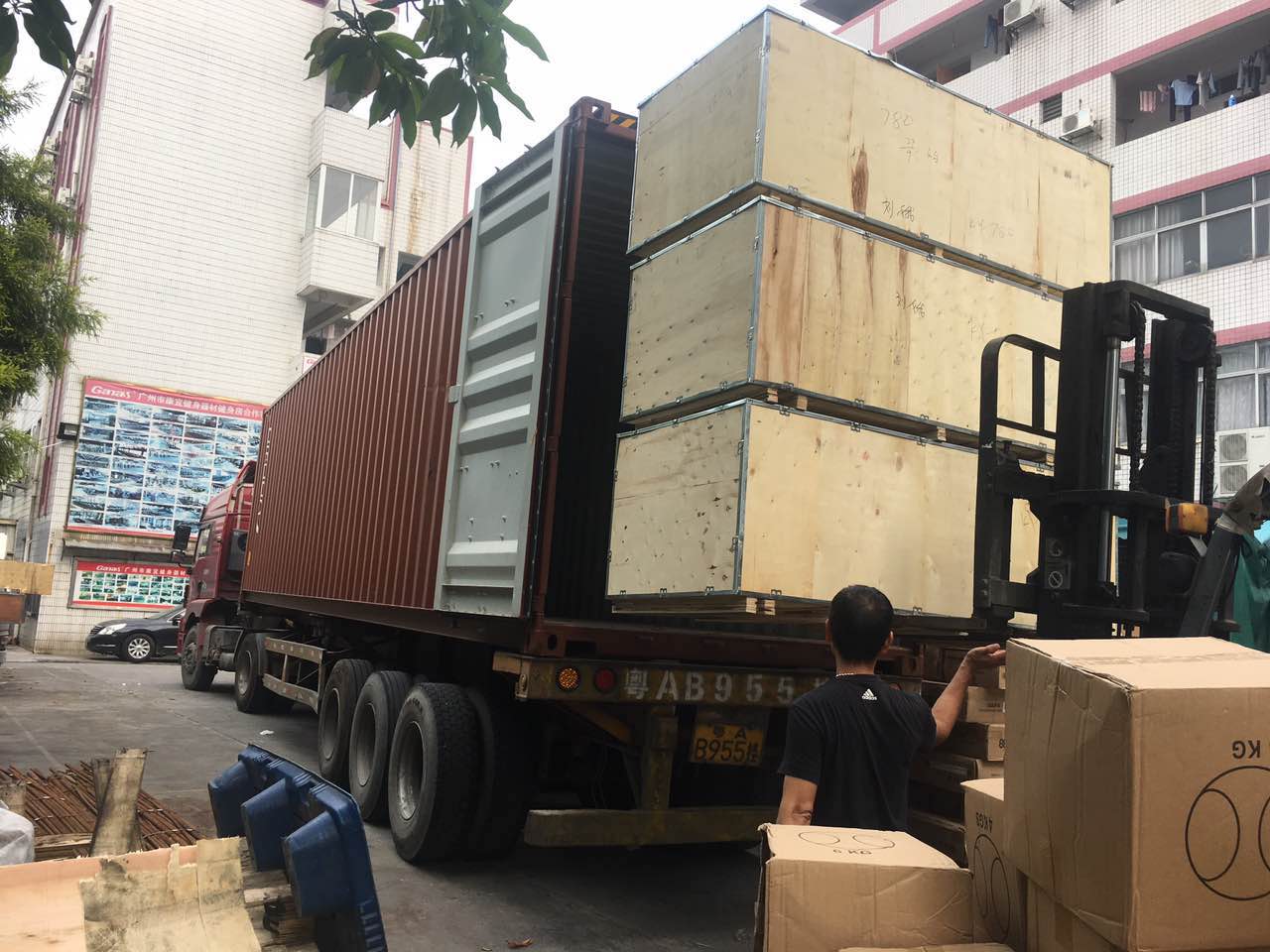 发货 | 你心心念念的健身器材即将到达！