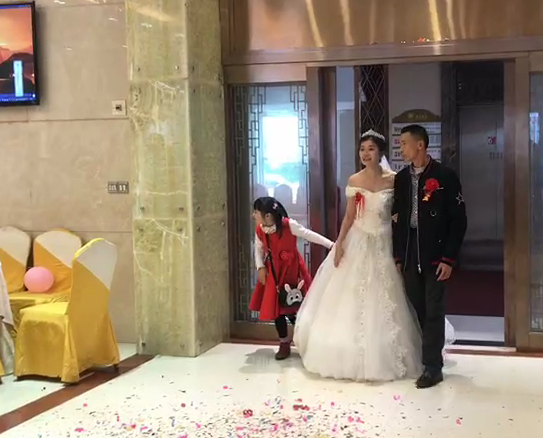 恭喜恭喜--泡芙视频官网下载免费健身器材厂家又迎来喜事！