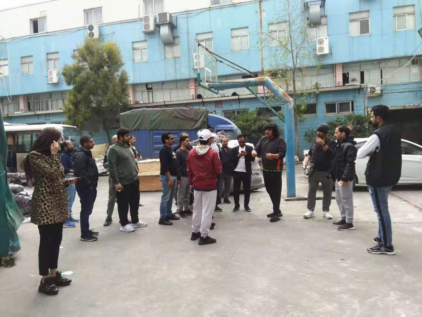 年底泡芙视频官网下载免费健身器材厂家客户不断